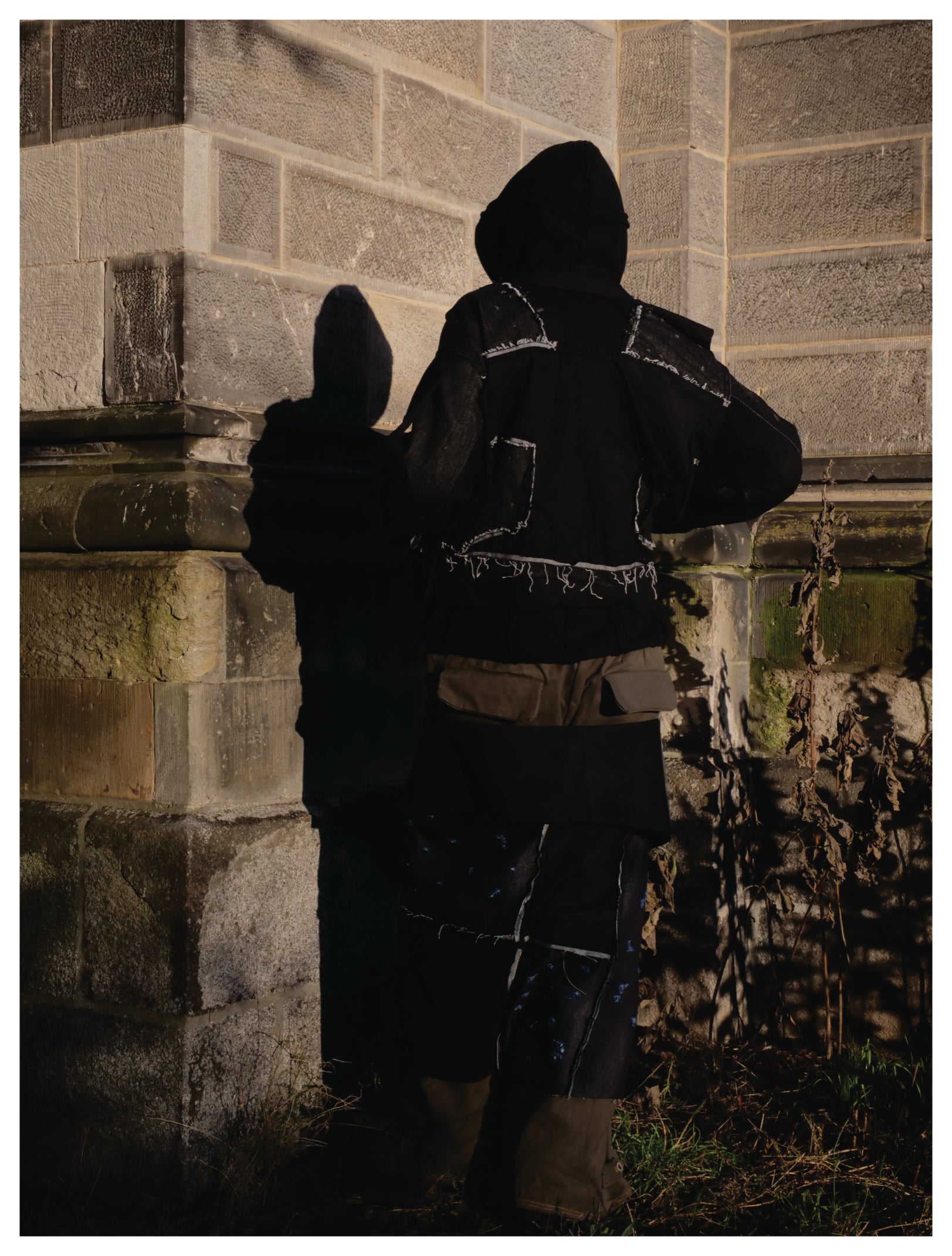 4 flapped pockets side tuck pants